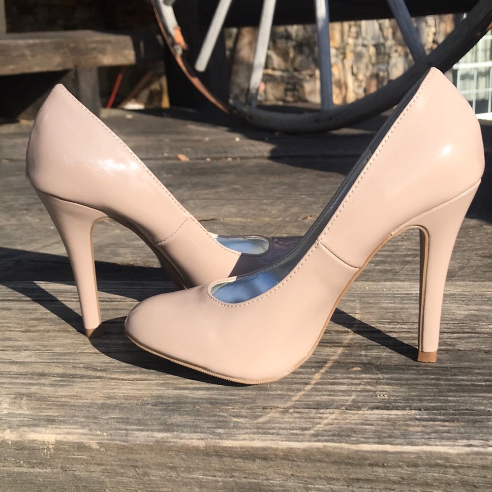 Steve Madden P-Ronni Nude Heels - Picture 2 of 8