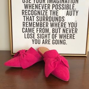 Suede bow tie mules