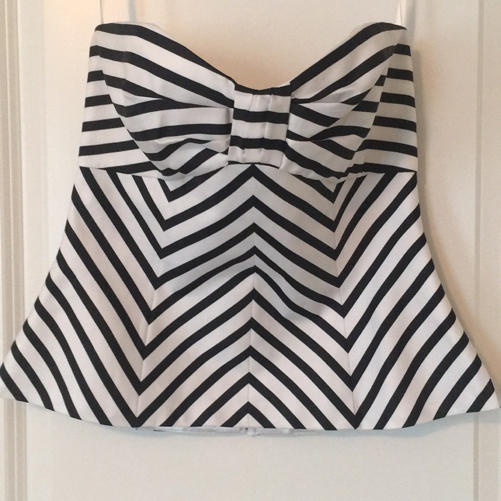 White House Black Market Striped Sleeveless Top