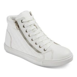 🌈☁️ Xhiliration ‘Hazel’ Quilted High Top Sneaker