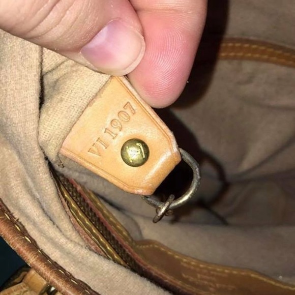 Bag - Picture 4 of 5