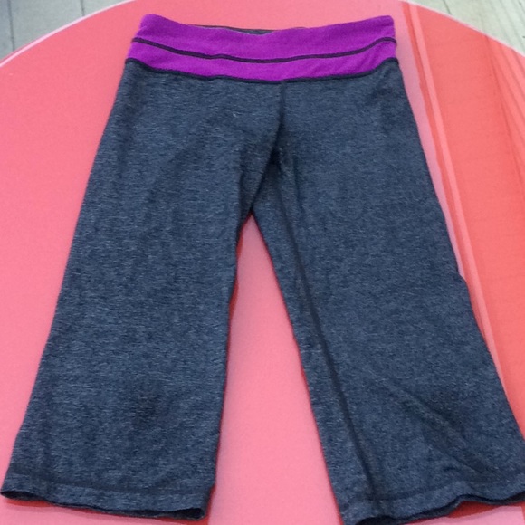 Lululemon yoga pants size 4 - Picture 1 of 4