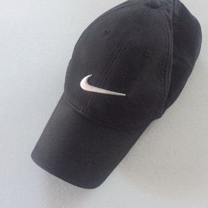 Nike dri fit adjustable hat