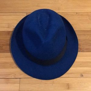 Blue Fedora, ethically made