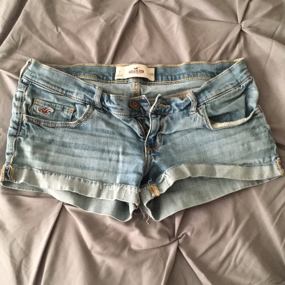 Hollister shorts size 7