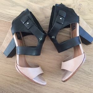 DV Dolce vita black & beige block heels sandal