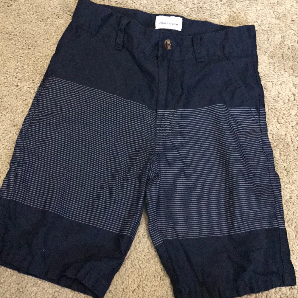 Blue stripped size 8 boys shorts