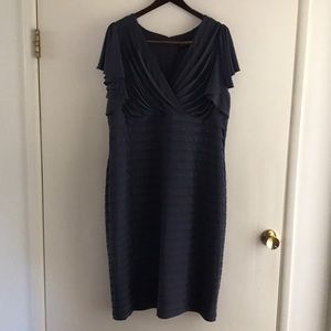 Adrianna Papell Woman 18W Stretch Dress