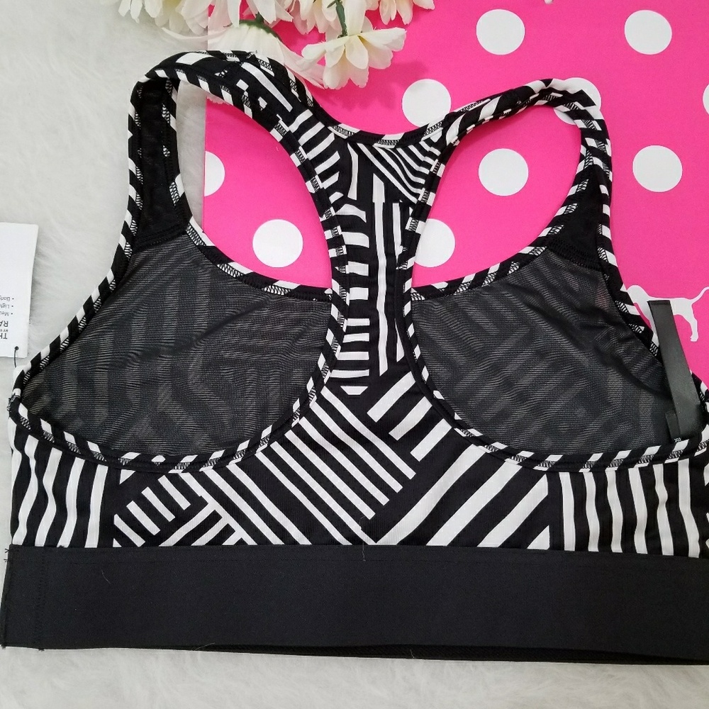 ๐ 3 FOR $25. VICTORIA'S SECRET SPORTS BRA - Picture 2 of 4