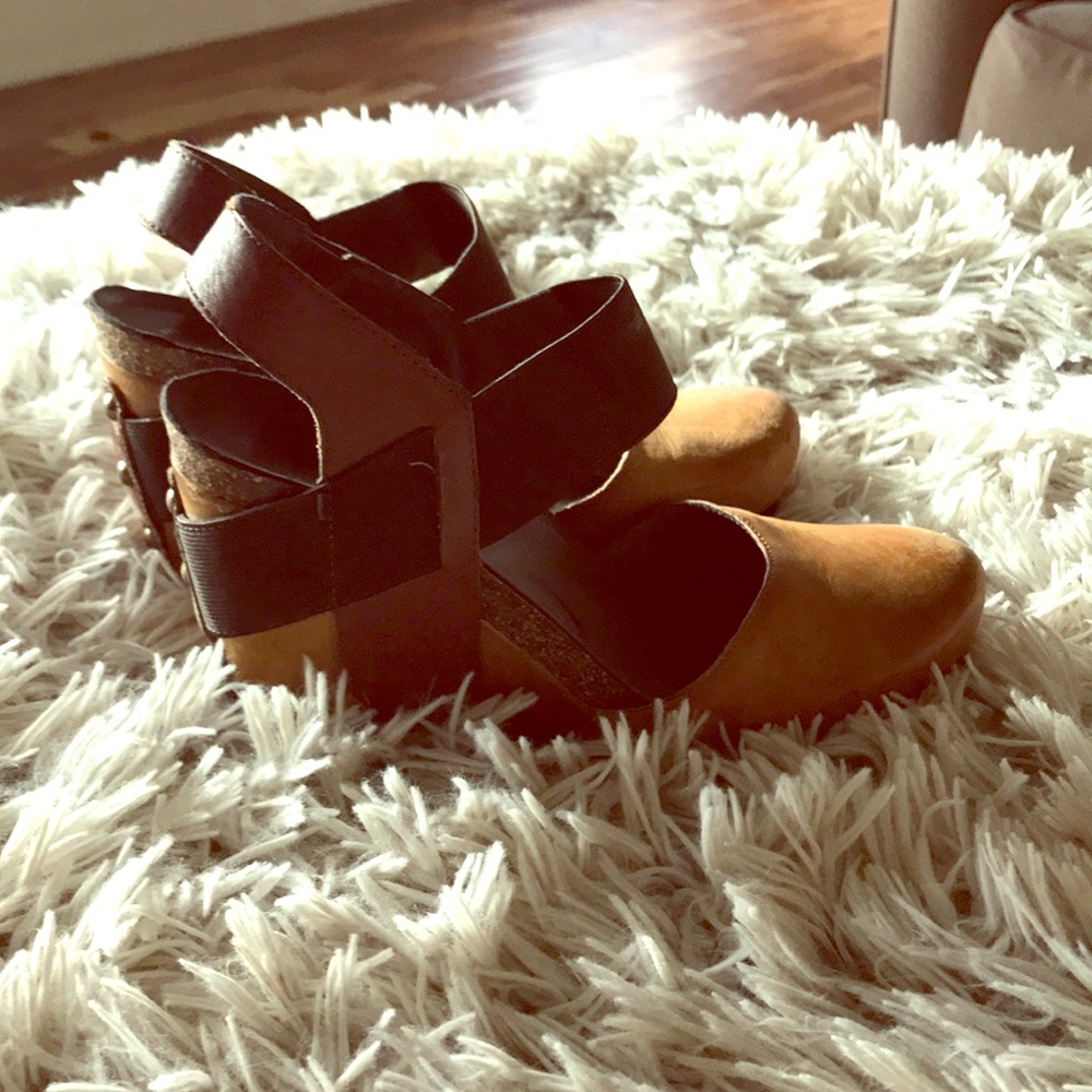 OTBT, size 8, brown