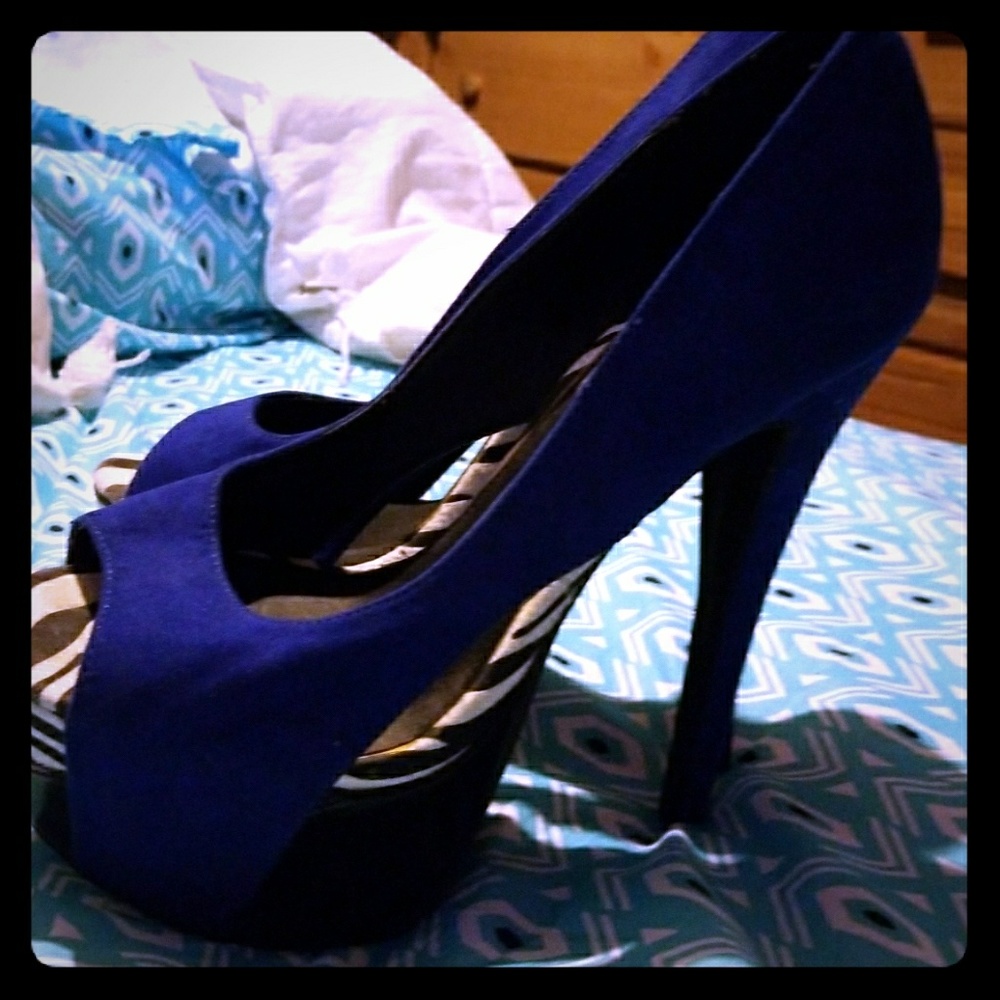 Blue/Black heels
