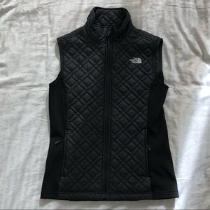 NWOT North Face Vest