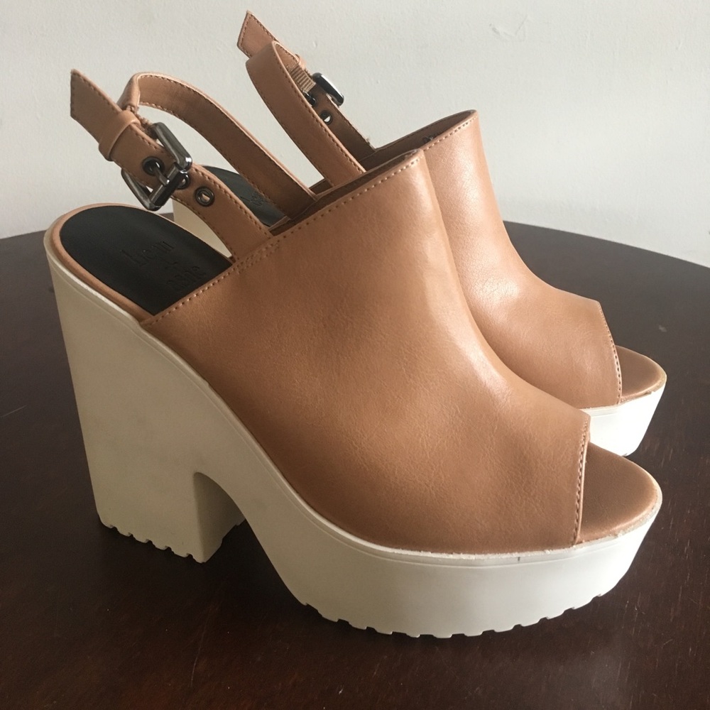 Brown Platform Sandals