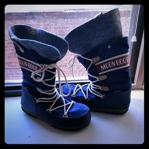 Moon Boots