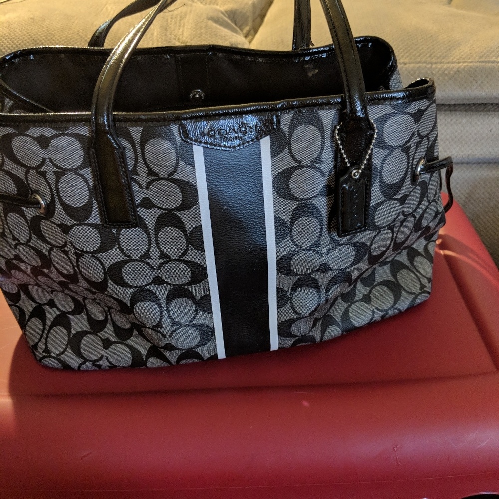 Black/Grey Coach Purse