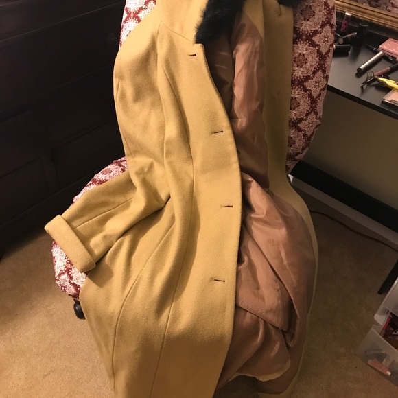 FURRY TRENCH COAT - Picture 3 of 4