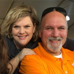 Meet your Posher, Leslee