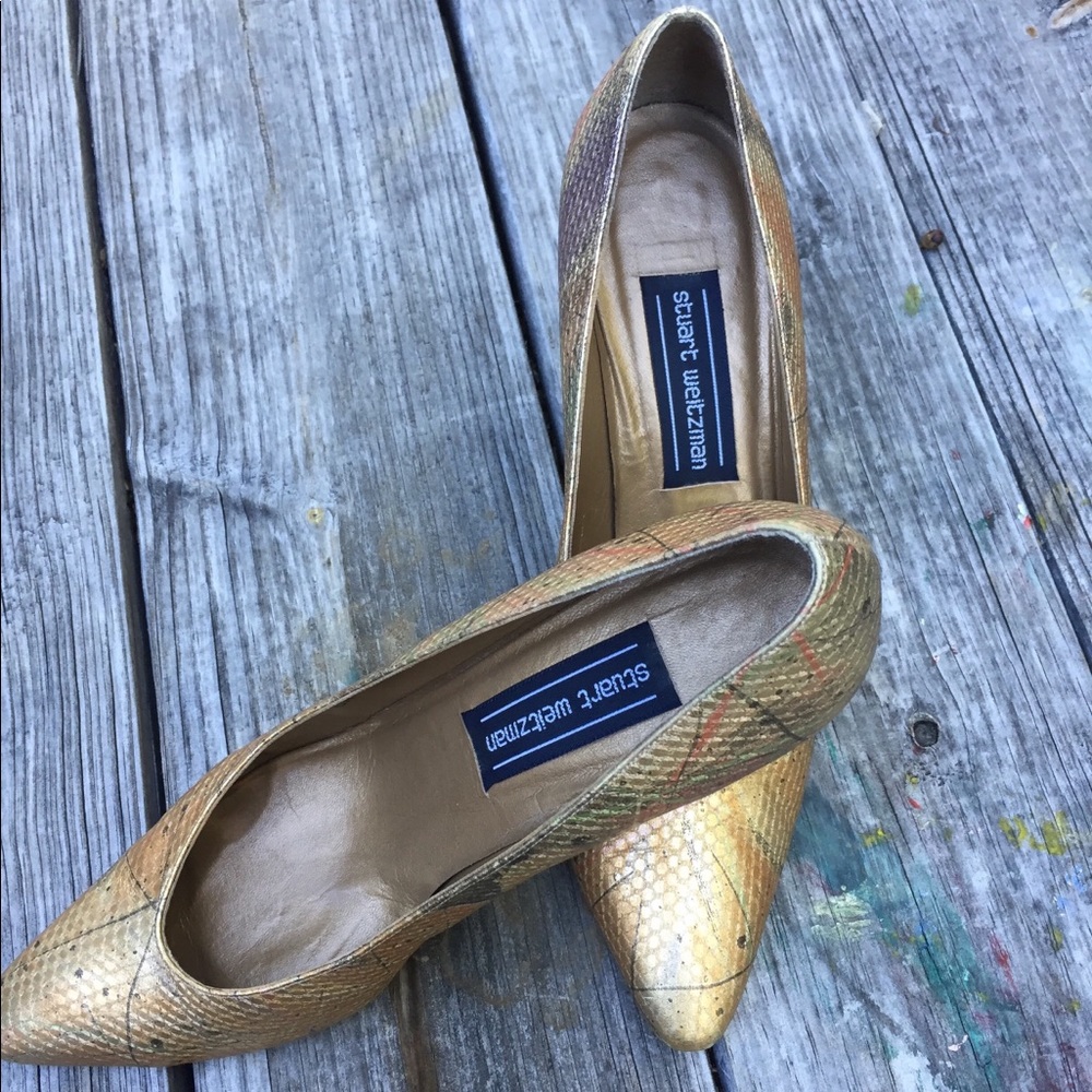 Vintage Stuart Weitzman 8.5N Metallic Gold Pumps