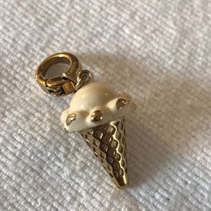 Fossil Charm
