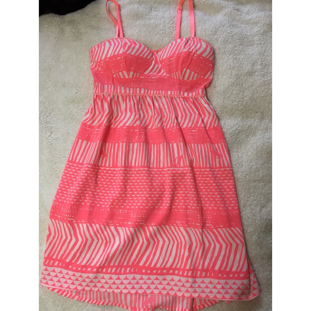 Roxy pink Aztec sundress! Size Small never worn!