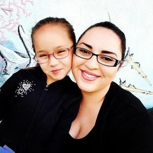 Meet your Posher, Caitlyn