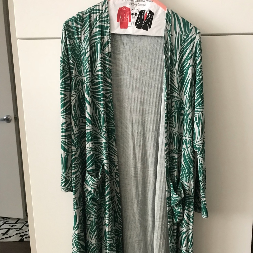 LuLaRoe “Sarah” Cardigan- Long cardigan
