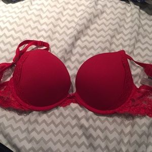 lacey, red, victoria secret push-up bra!