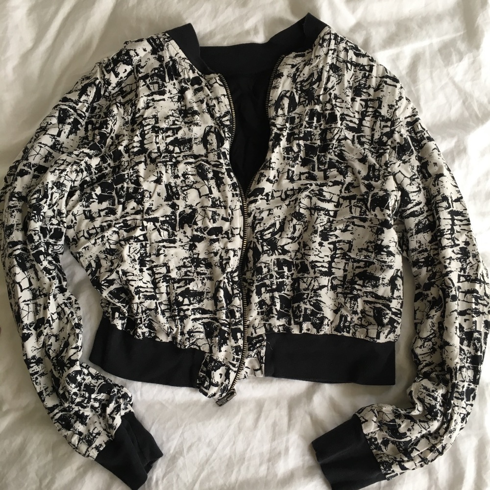 Zip up bomber