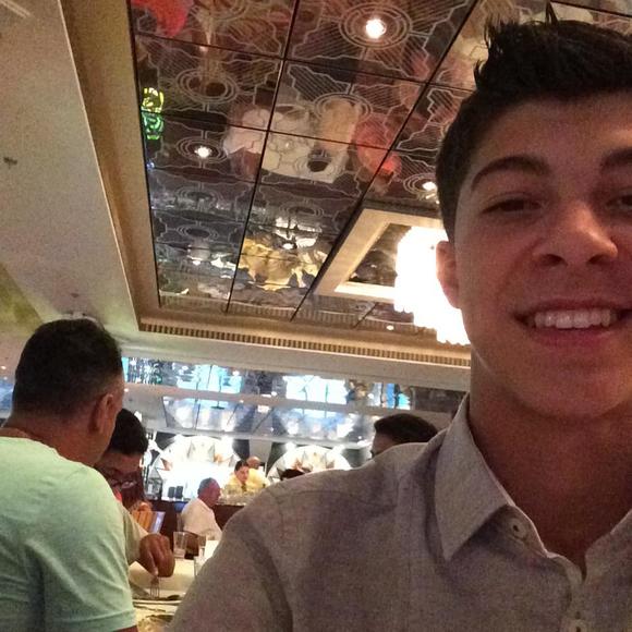 Meet your Posher, Kevin - Picture 1 of 1