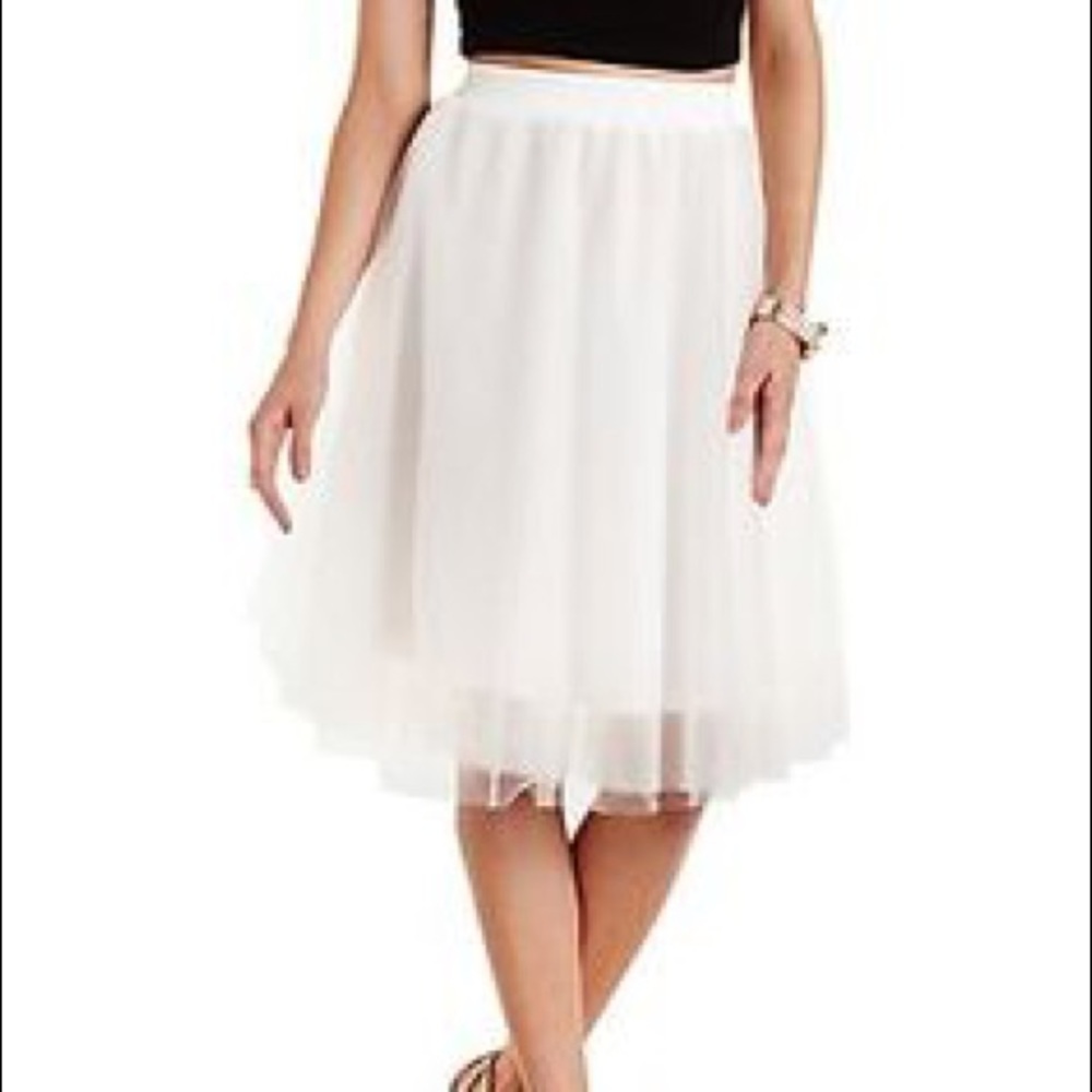 White Tulle Skirt - Picture 4 of 8