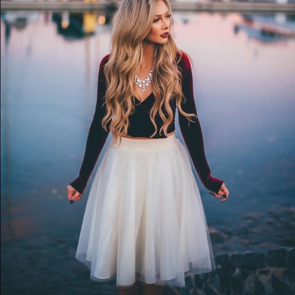 White Tulle Skirt - Picture 3 of 8