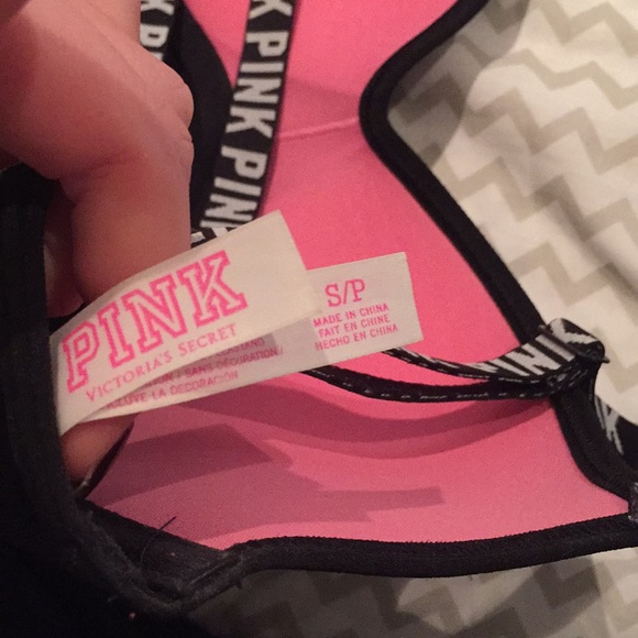 victoria secret pink push-up bra - Picture 3 of 3