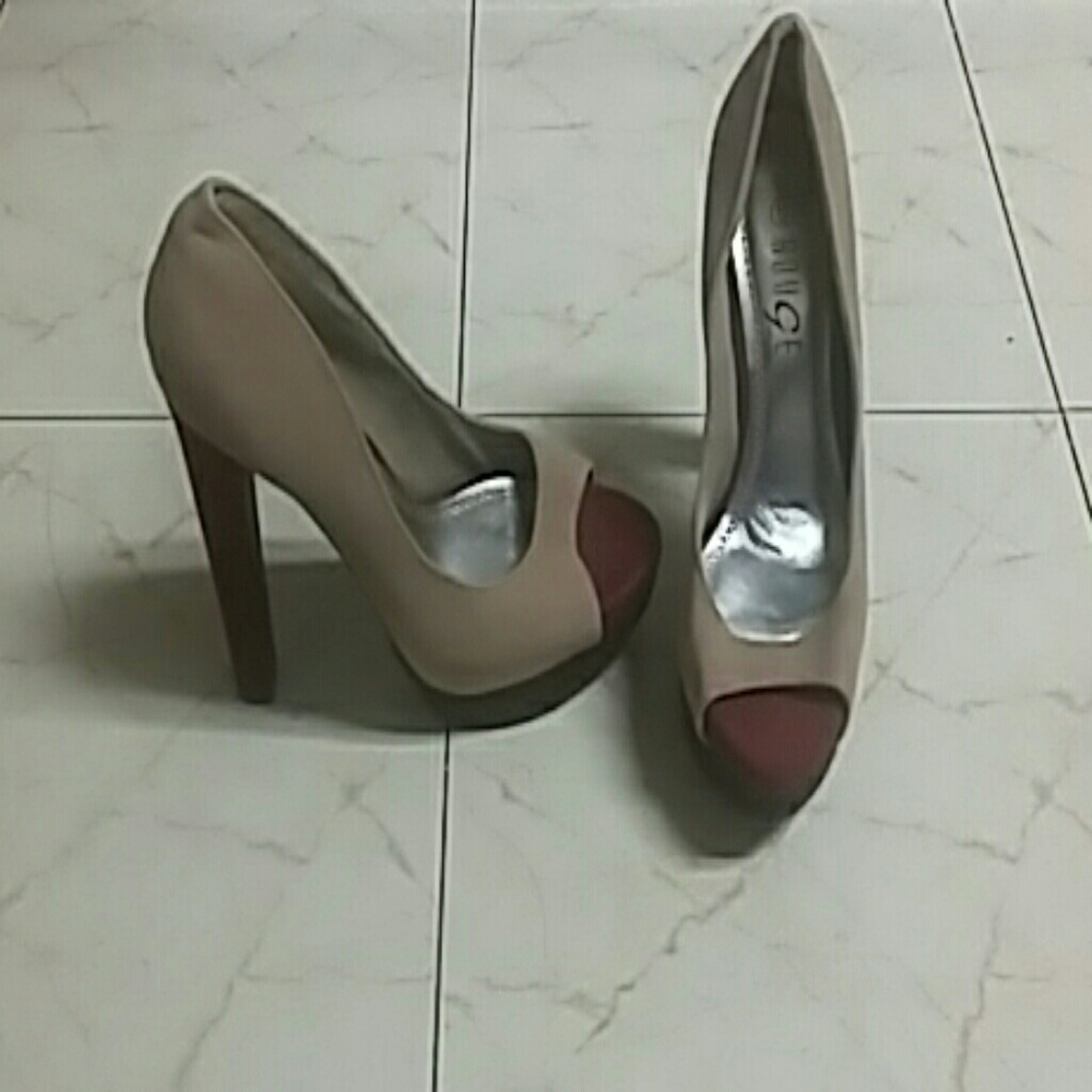 Women heels