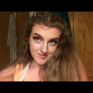 Meet your Posher, Josie