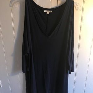Zenana long, cold-shoulder shirt