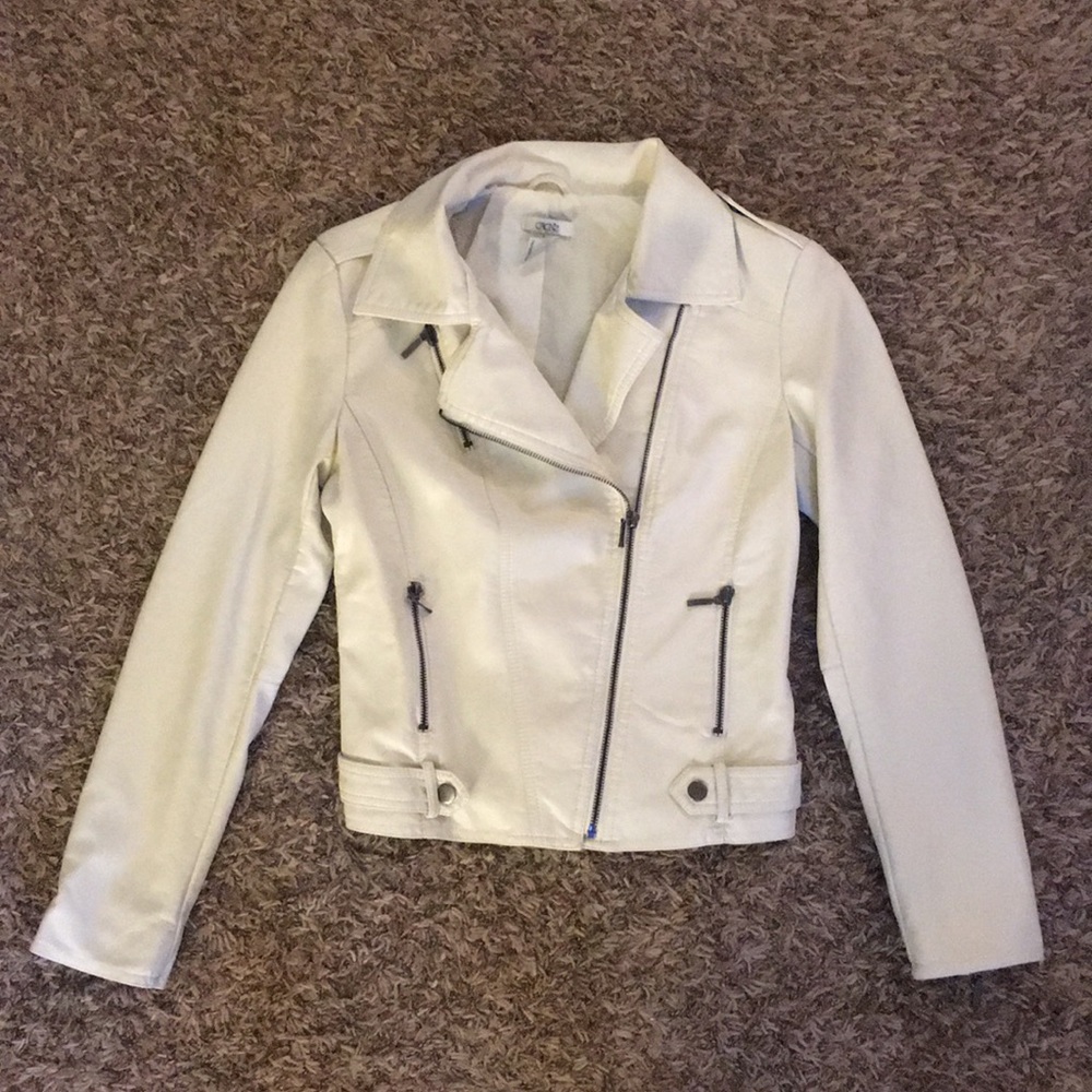 Cache Moto Jacket