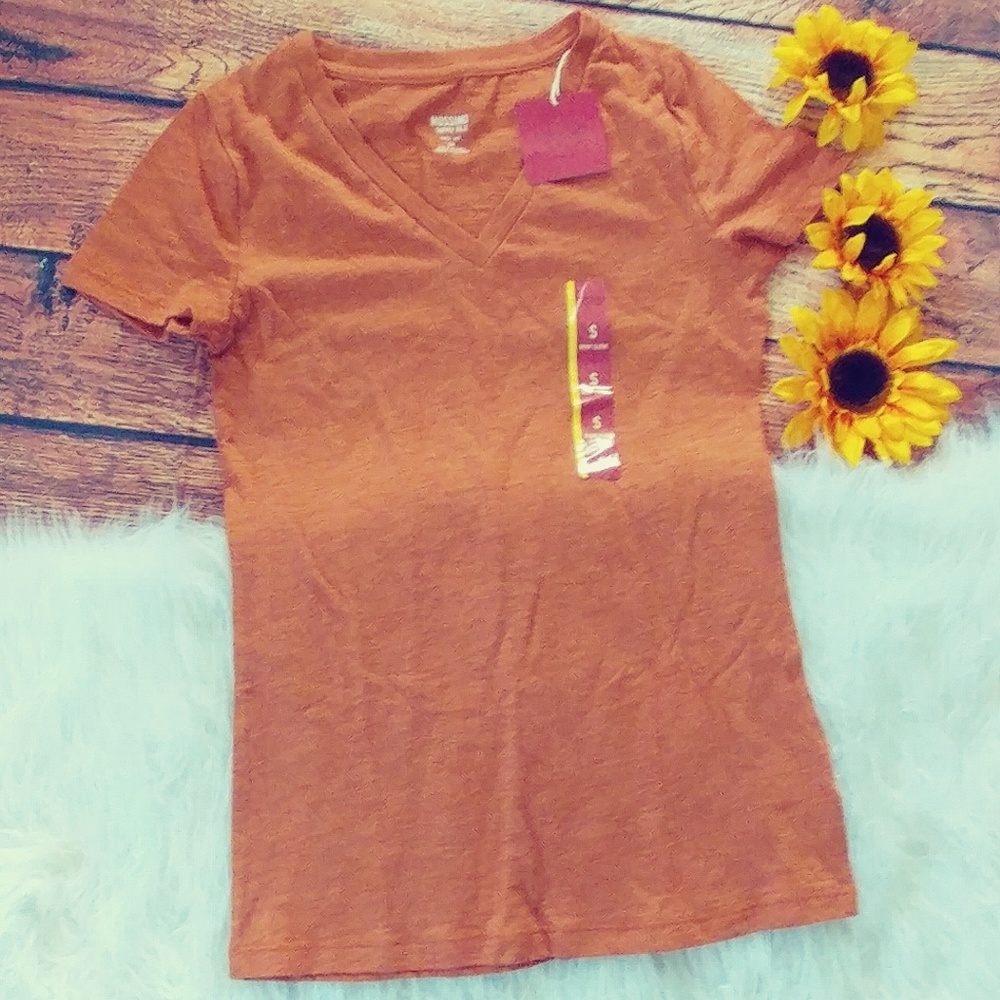 NWT Mossimo orange vneck shirt size small