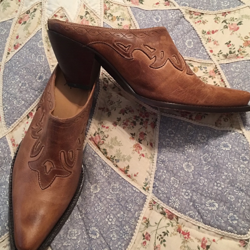 Brown Lucchese Charlie 1 Horse Booties
