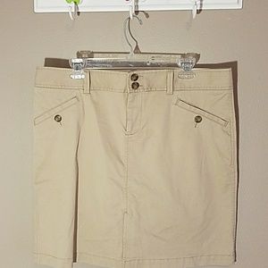 Old Navy Khaki skirt sz 14