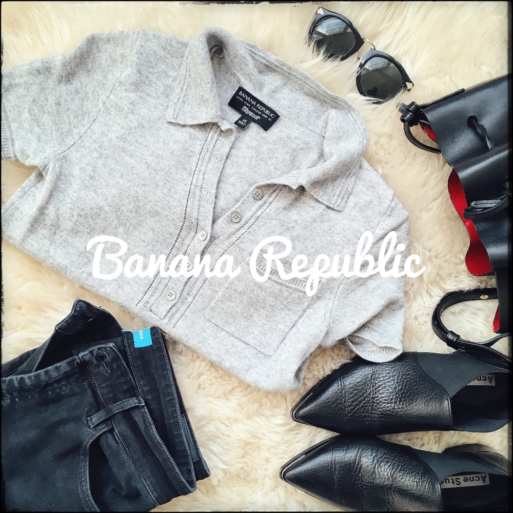 Banana Republic Collared Polo / Top - XS