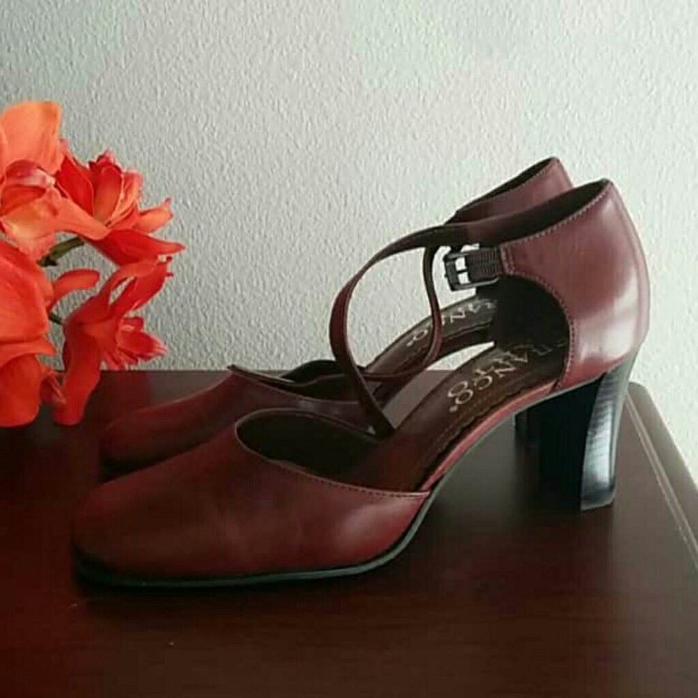 Franco sarto size 6m brown shoes ankle strap
