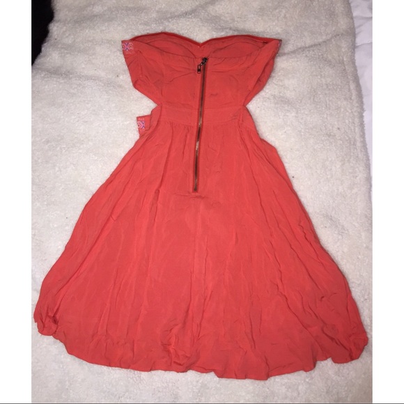 Roxy Cut-out Orange Sundress! Size: Small - Picture 3 of 5