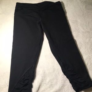 Lulu lemon crop pants