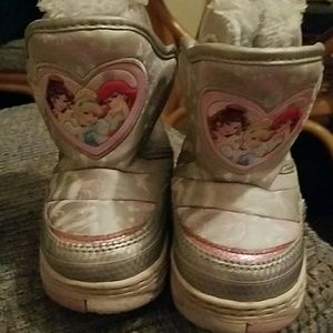 Donated, Toddler princess winter boots