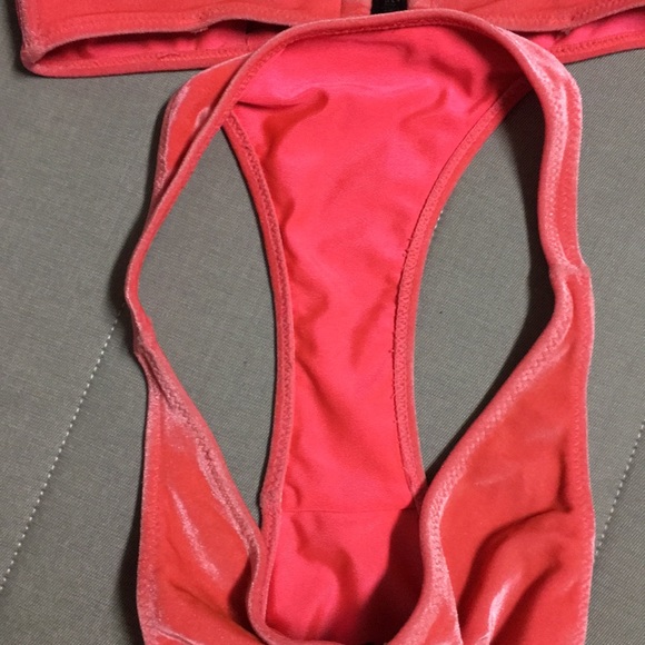 SOLD triangl Romy XS Bikini - Picture 7 of 8