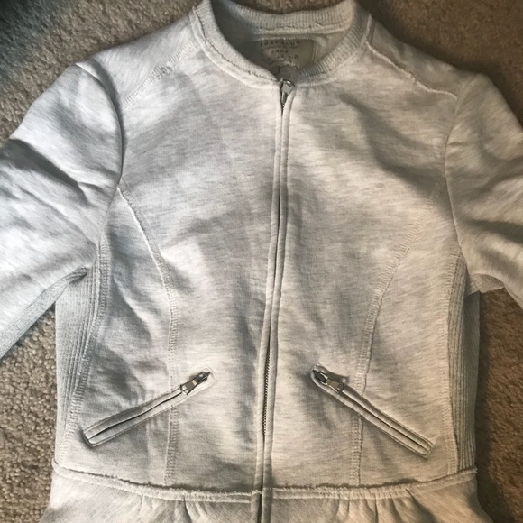 Zara Jackets & Blazers - Zara fitted coat