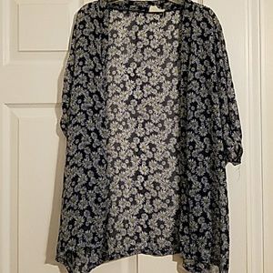 LA Hearts Daisy Kimono