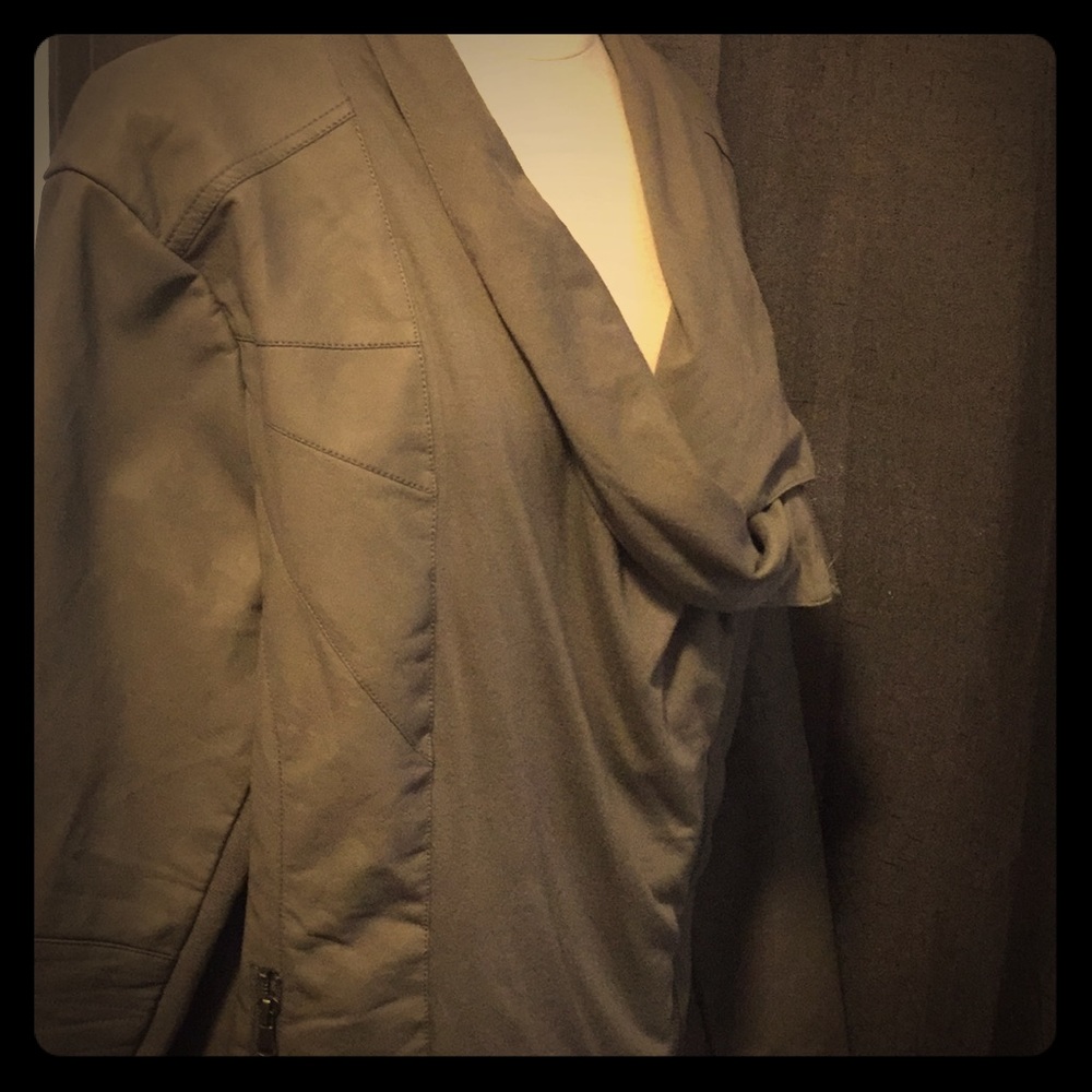 NWOT-Dressbarn Assymetrical Moto-Mushroom Grey
