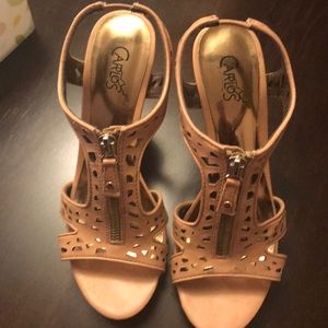 Carlos By Carlos Santana Wedges