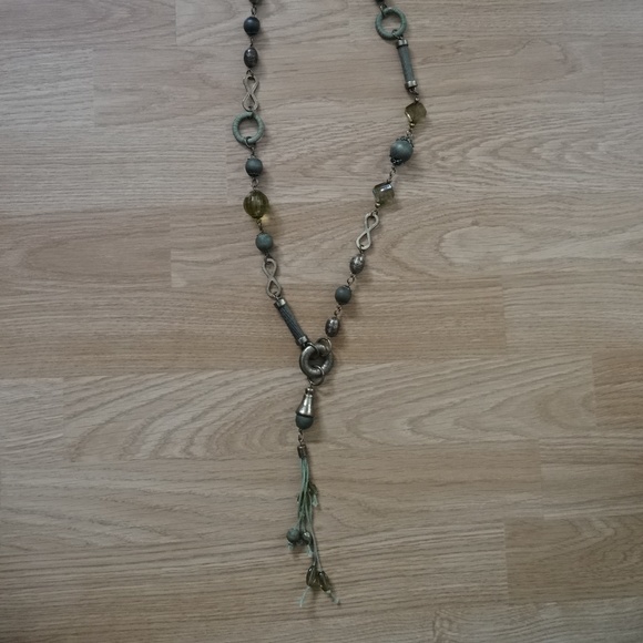 Jewelry - Long Green Tassel Necklace